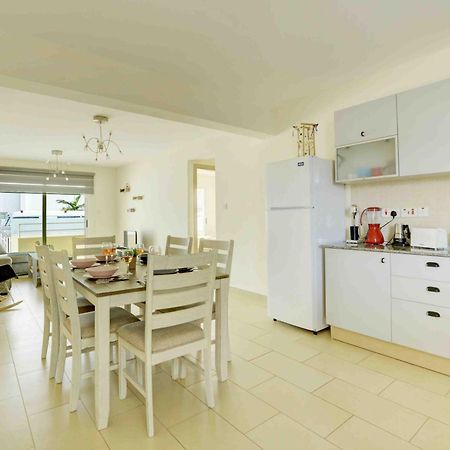 Nissi Martha Apartment Ajía Nápa Eksteriør bilde